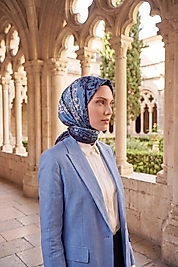 Varaklı İpeksi Saten Eşarp